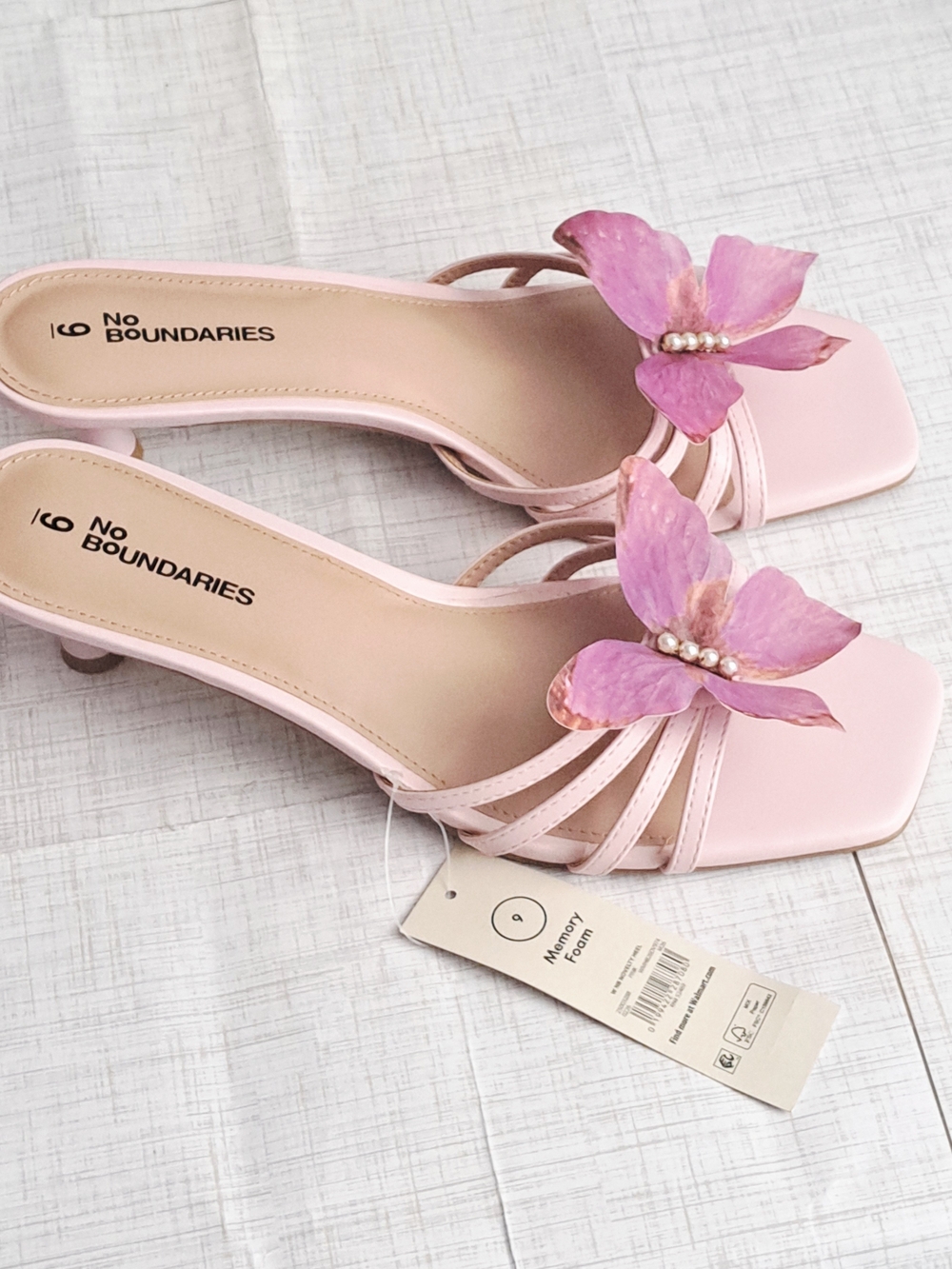 No Boundaries Women's Pink Butterfly Accent Slide Heels - Picture 4 of 9